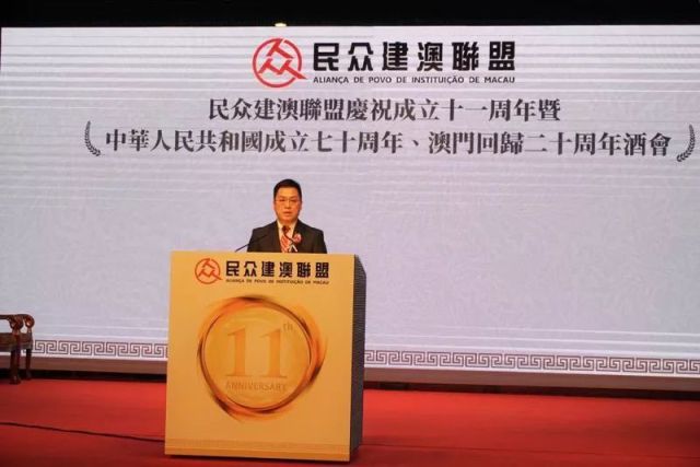  柏林联合历史性晋级欧冠，市长发贺电庆祝  